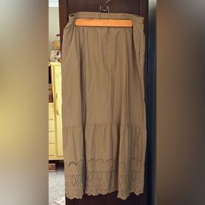 Neuflora Delphi Skirt